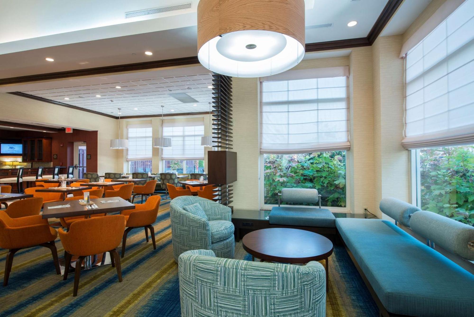 Hilton Garden Inn Tupelo Exteriör bild