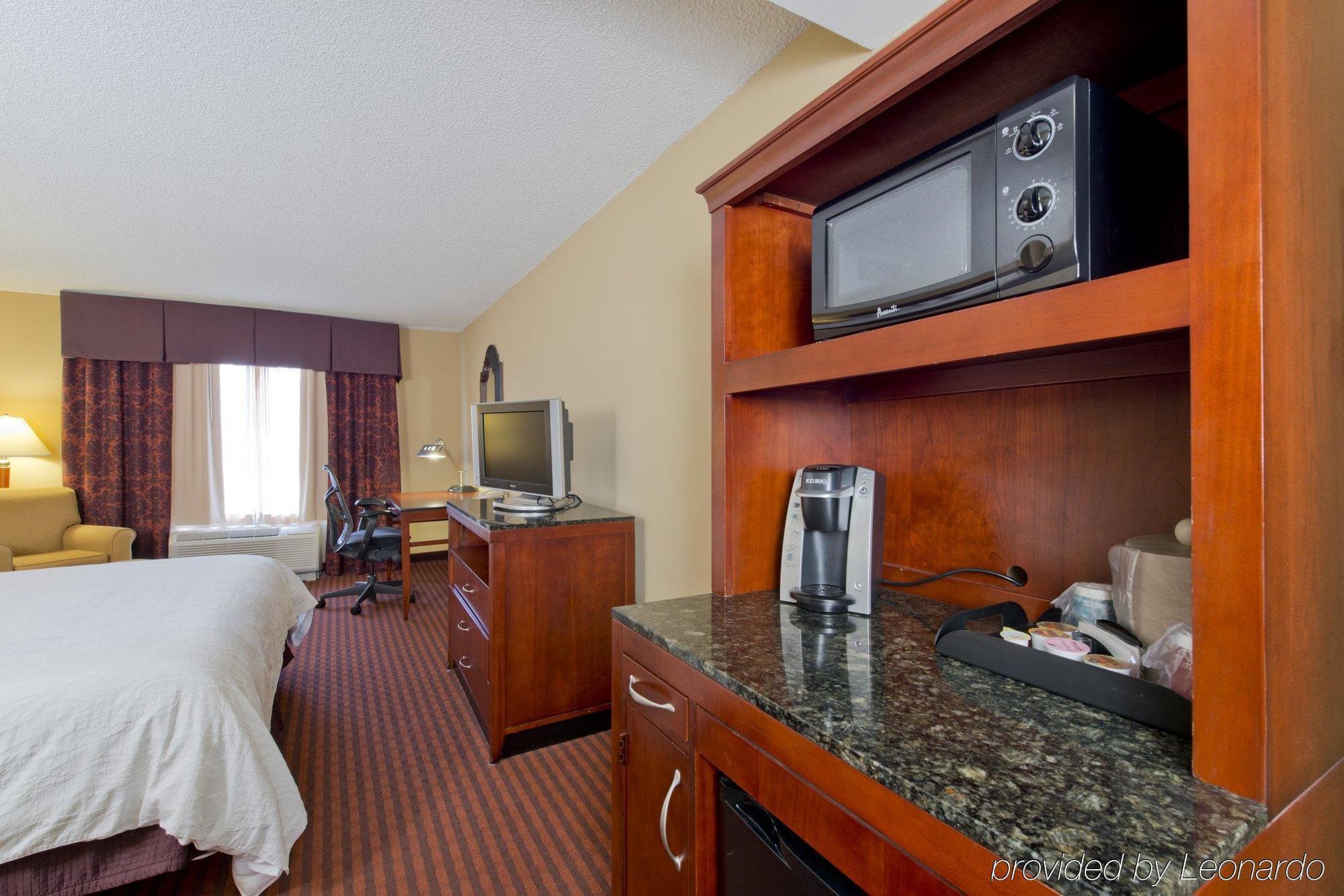 Hilton Garden Inn Tupelo Exteriör bild